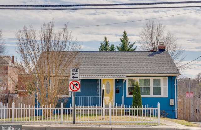4305 OGLETHORPE ST photos photos