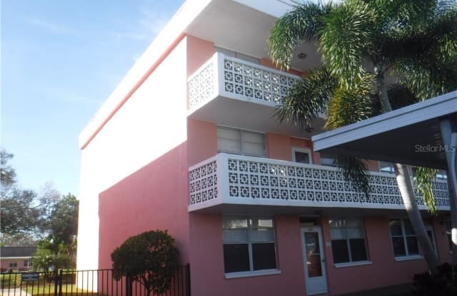 4895 BAY STREET NE - 4895 Bay Street Northeast, St. Petersburg, FL 33703