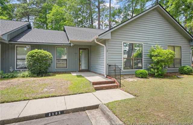 2105 Wexford Oaks Court Gallery 2