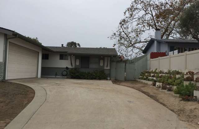 4761 LITHROP PL. Gallery 4