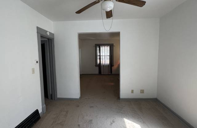 1817 East Rusk Avenue Gallery 4