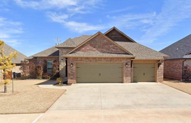 Beautiful 4 bed, 2 bath WITH an Office in Mustang Schools photos photos