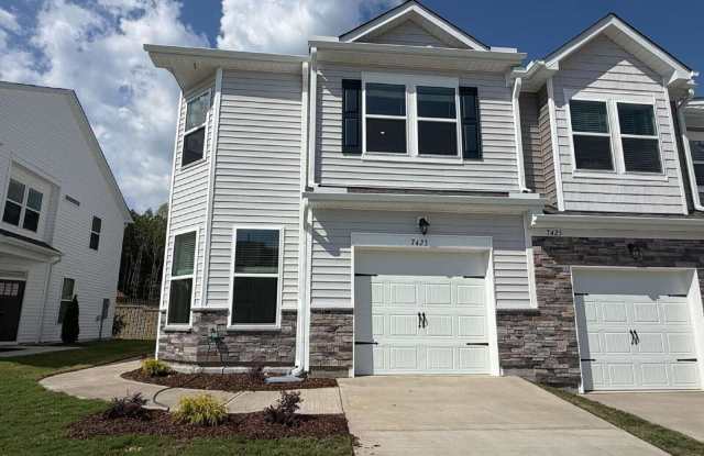 7423 Bourbon Briar Drive Gallery 1