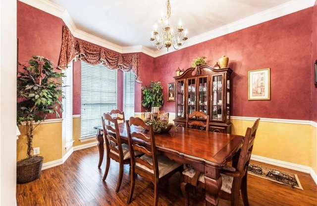 8804 Washburn Drive Gallery 4
