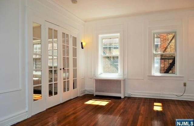 40 74th Street 3C photos photos