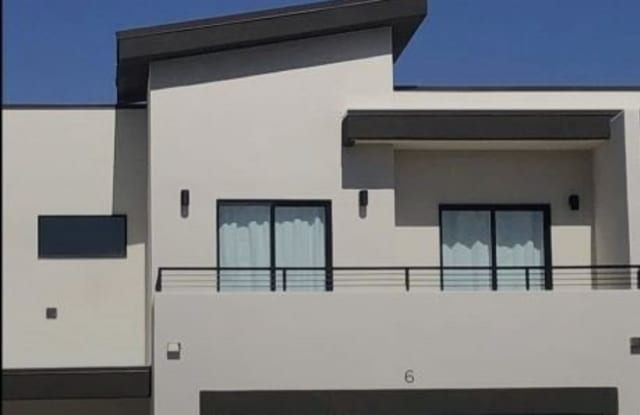 275 E 650 S photos photos
