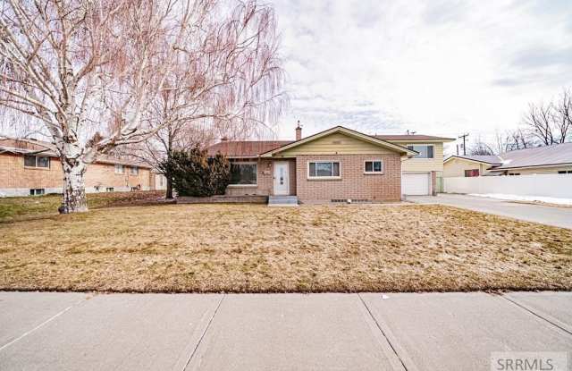 976 Canyon Avenue photos photos