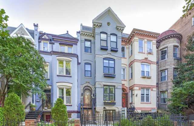 Sophisticated City Living: Spacious 2-BR, 2-BA Just 5 Blocks from Columbia Heights Metro! photos photos Sophisticated City Living: Spacious 2-BR, 2-BA Just 5 Blocks from Columbia Heights Metro! photos photos
