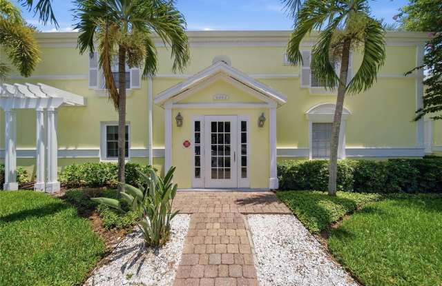 5092 BEACH Drive SE Gallery 2