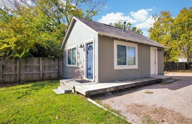 217 E Daws Street - 217 East Daws Street, Norman, OK 73069