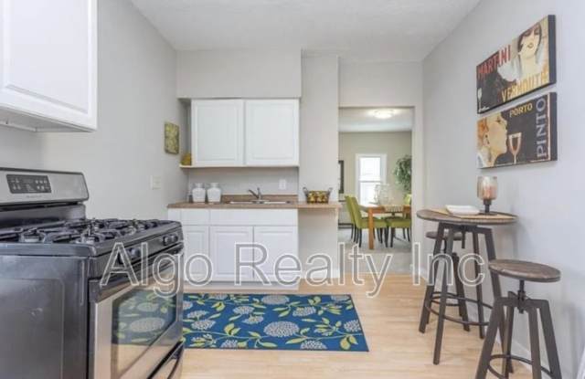 1015 North 30th Avenue photos photos