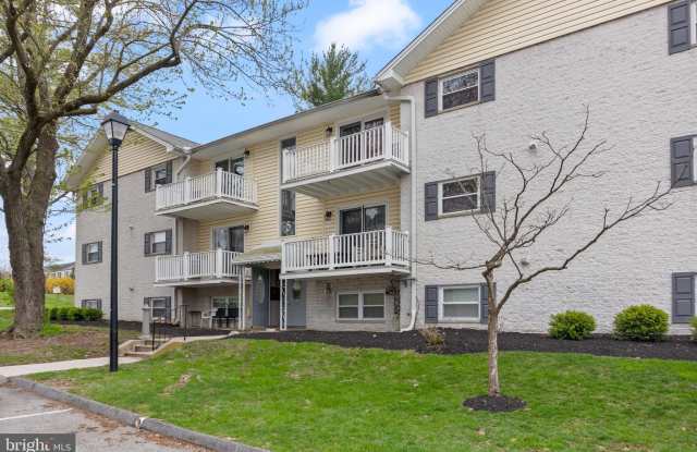 5 WARREN LODGE COURT photos photos