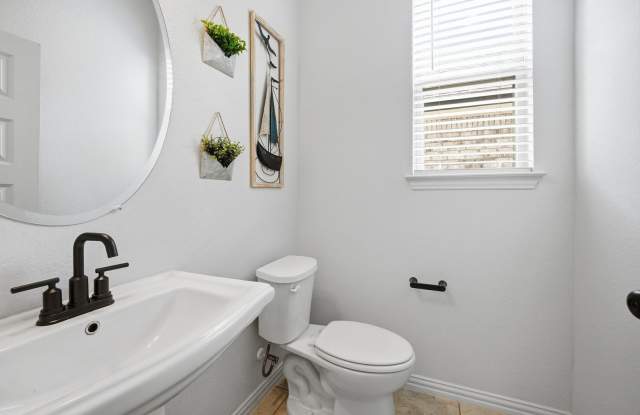 12901 Stanford Gallery 4