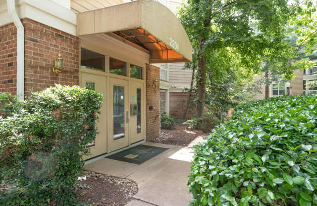 1 BR 1 BA Condo in Reston photos photos