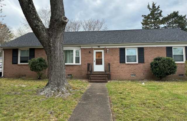 904 Forestview Dr, Colonial Heights photos photos 904 Forestview Dr, Colonial Heights photos photos