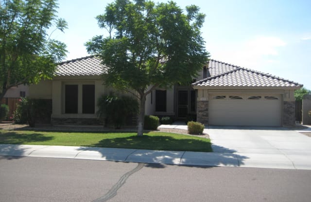 7235 W BRILES Road - 7235 West Briles Road, Peoria, AZ 85383