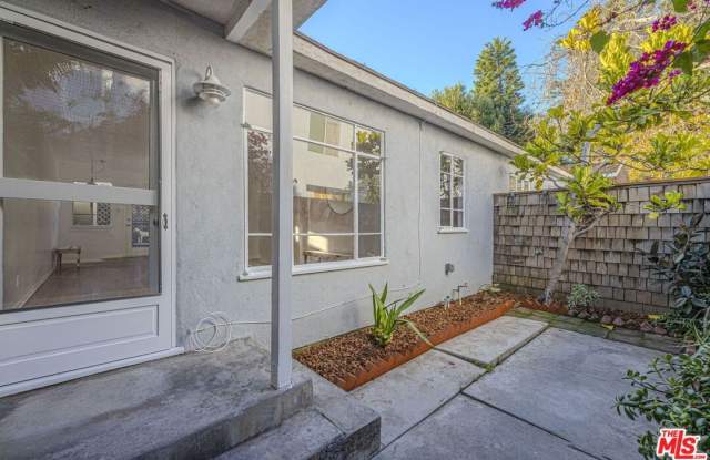 1941 Euclid St - 1941 Euclid Street, Santa Monica, CA 90404