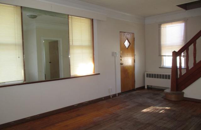 120 W. Hilltop Road Gallery 2
