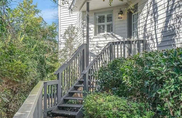 101 SW Colleton Avenue - 101 Colleton Avenue Southwest, Aiken, SC 29801 101 SW Colleton Avenue - 101 Colleton Avenue Southwest, Aiken, SC 29801