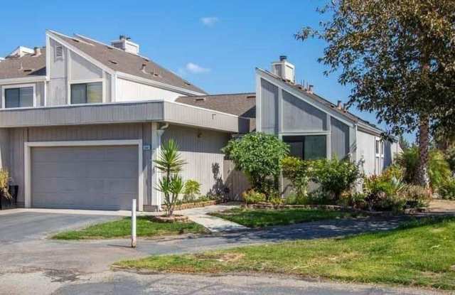 SINGLE STORY DOLLHOUSE IN DISCOVERY BAY'S SAND BAY ISLE! photos photos