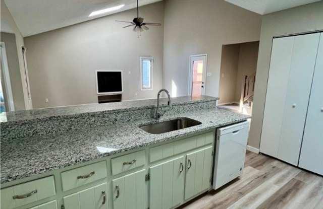 8207 Skirmish Lane Gallery 2