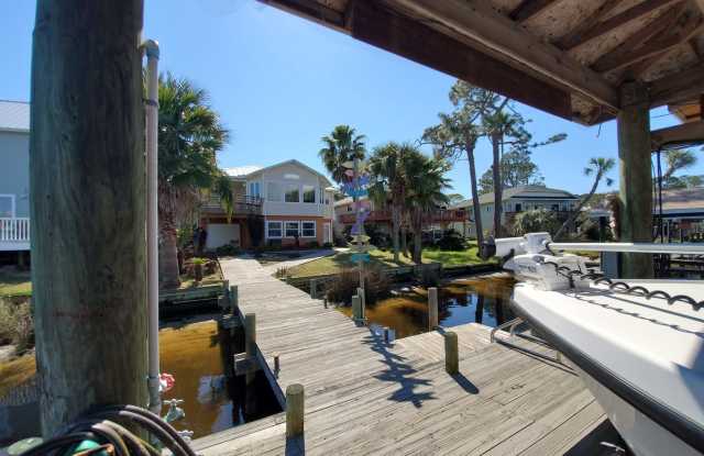 7222 S Lagoon Dr. Gallery 3