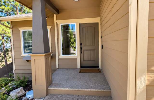 Amazing Four Bedroom In Ponderosa Trails Gallery 4