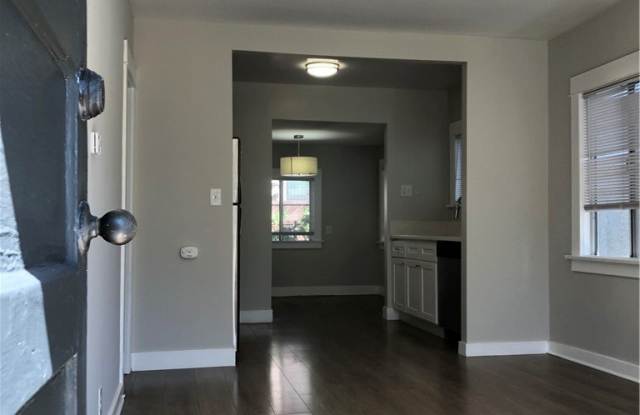 2032 Andreo Avenue 1/2 Gallery 3