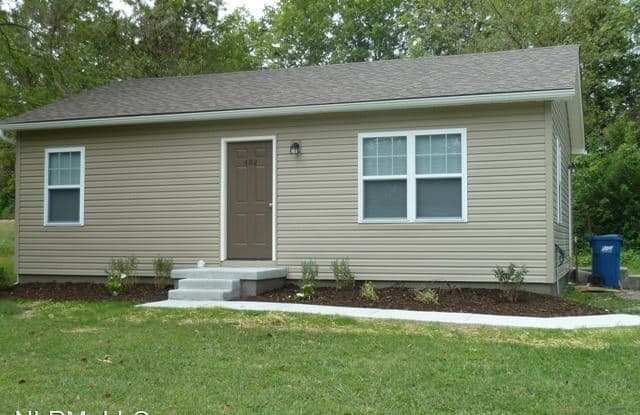 402 W. Murray - 402 West Murray Road, Liberty, MO 64068