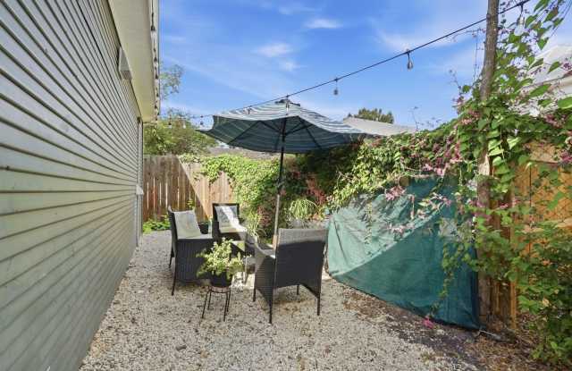 417 Willow Gallery 3