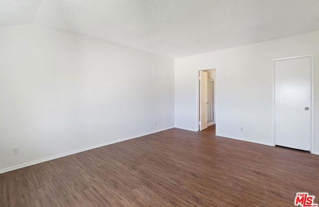 9430 Via Patricia - 9430 Via Patricia, Los Angeles, CA 91504