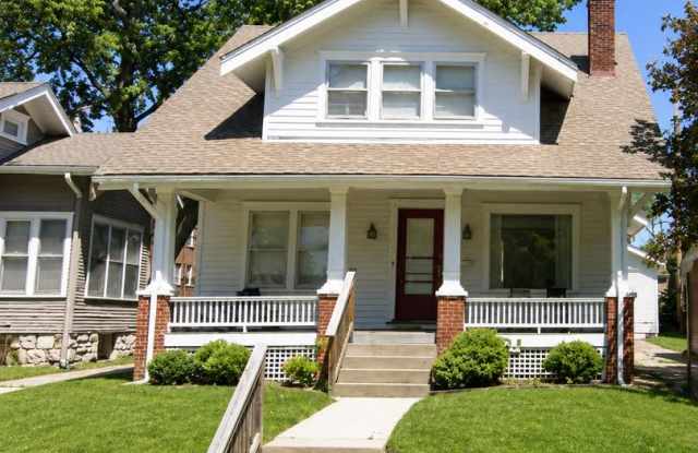 Spacious 4 Bed / 2.5 Bath Home in the Heart of Kansas City! photos photos Spacious 4 Bed / 2.5 Bath Home in the Heart of Kansas City! photos photos