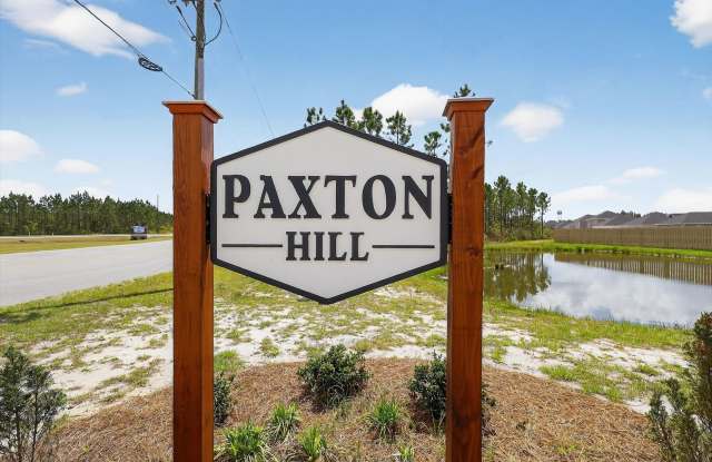 Comfortable & Spacious 4BR/2.5 BA Home!! Gallery 1