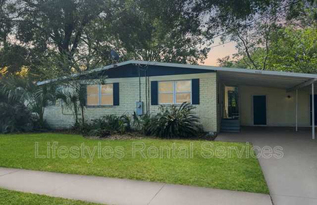 7050 Barkwood Dr. - 7050 Barkwood Drive, Jacksonville, FL 32277