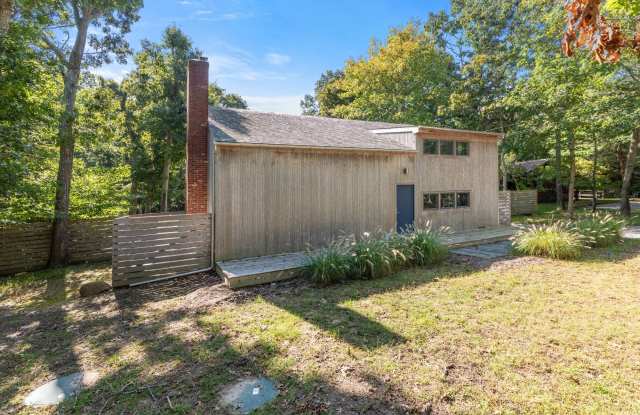 34 RUNNYMEADE DR Gallery 2