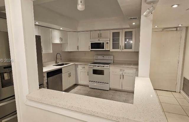 18031 Biscayne Blvd photos photos