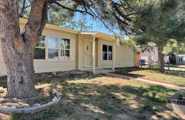 1201 Mc Laughlin Court Gallery 3