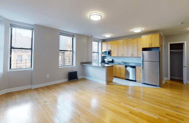 25 East 124th Street Gallery 1