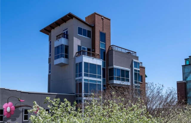 5  W Mountain  ST photos photos