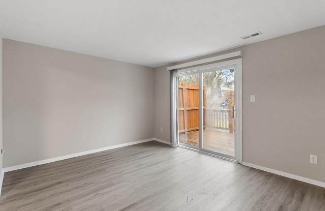 7723 Crown Crest Court Gallery 2