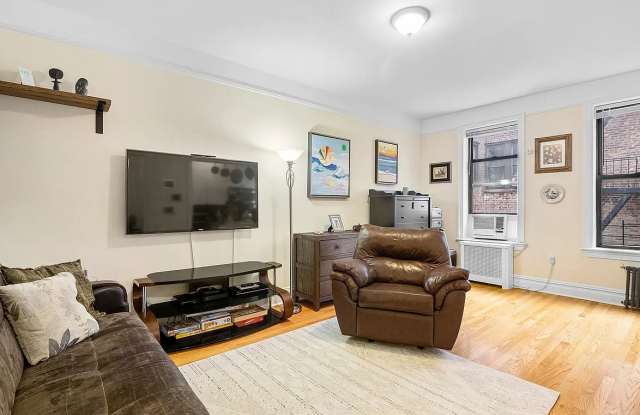 668 Riverside Dr Apt 6F photos photos