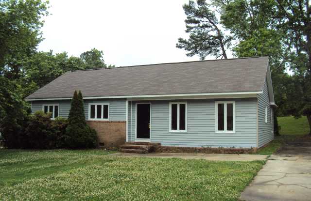 5934 Bluebonnet Road - 5934 Bluebonnet Road, Charlotte, NC 28212