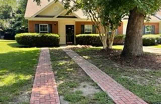 Beautiful Mount Pleasant Home for Rent! Gallery 1