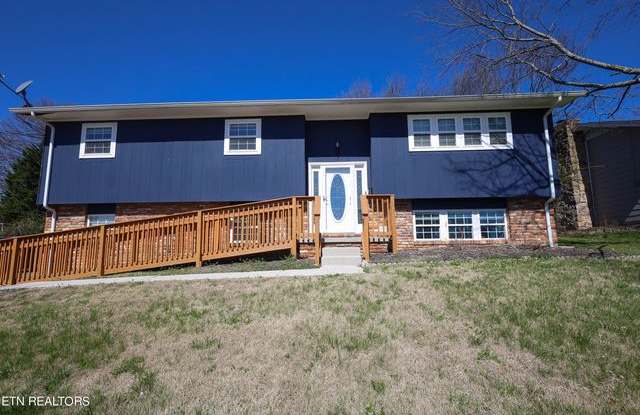 252 Newport Road - 252 Newport Road, Farragut, TN 37934