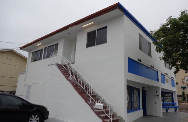 M31 - Medeiros/4878 Cass Street LLC - 4876 Cass Street, San Diego, CA 92109
