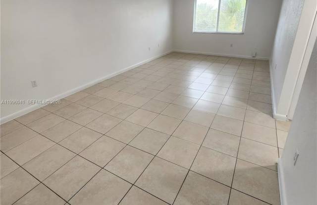 10820 SW 200th Dr photos photos