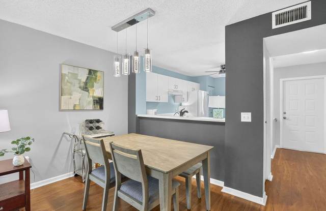 7805 Trent Dr # 408 Gallery 2