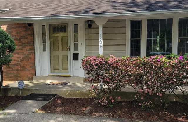 1304 WENDOVER COURT - 1304 Wendover Court, Walker Mill, MD 20747