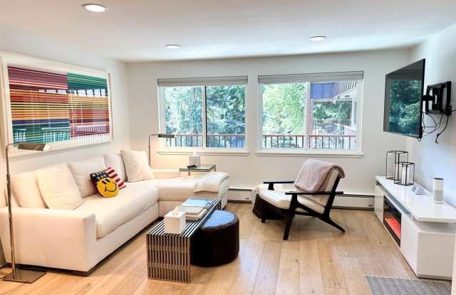 940 Waters Avenue unit: 304 photos photos