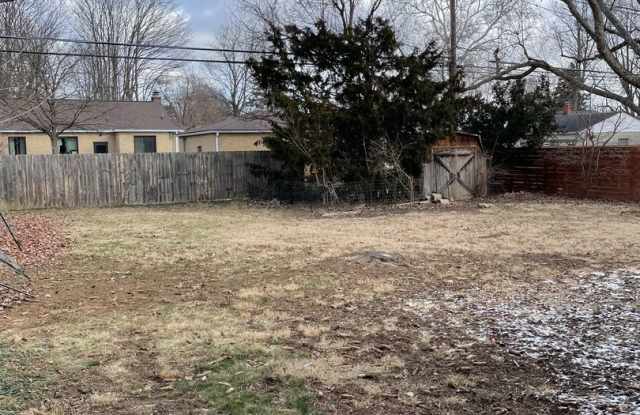 Arlington Single Family - Close to Kingsdale Gallery 4